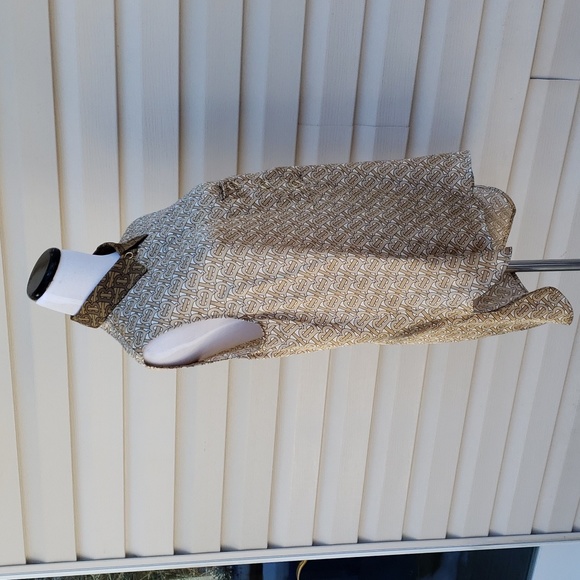 BURBERRY TB MONOGRAM 100% SILK OVERSIZED SHIRT BLOUSE TOP - Picture 8 of 13